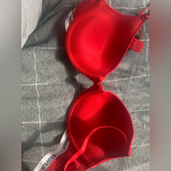 Tommy Hilfiger bra - Picture 4 of 4